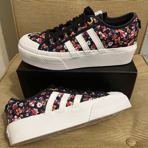 adidas Shoes - 🔥Adidas Originals Nizza Women's Platform Sneaker - Size 9